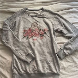 Light gray peony sweatshirt